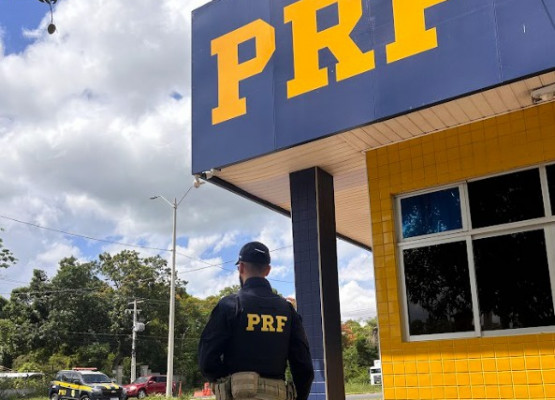 Motociclista morre em colisão frontal com picape na BR-316, em Teresina; motorista fugiu