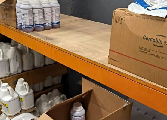 Adapi notifica loja agropecuária por venda irregular de agrotóxicos em Teresina