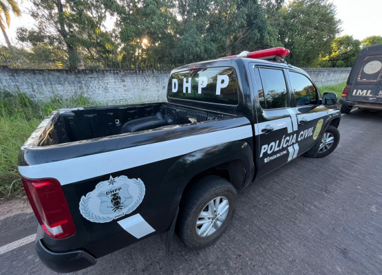 DHPP deflagra operação e prende trio suspeito de matar homem dentro de kitnet na zona Leste de Teresina