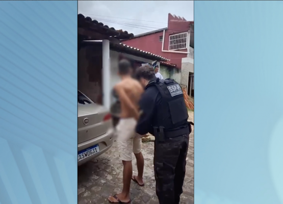 Homem é preso por descumprir medida protetiva e esganar ex-companheira em Teresina; vítima trata câncer na garganta