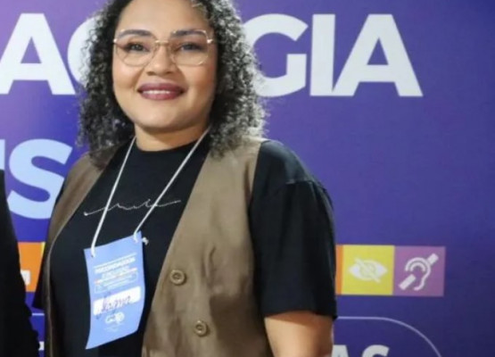 Professora morre em grave acidente entre carro e motocicleta no Piauí; vítima completou 40 anos no dia