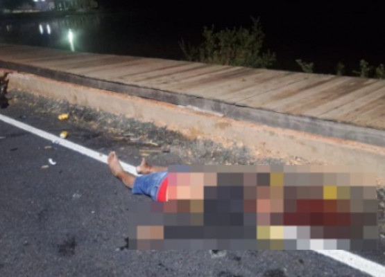 Homem morre e outro fica ferido após atropelamento em rodovia do Piauí; motorista fugiu sem prestar socorro