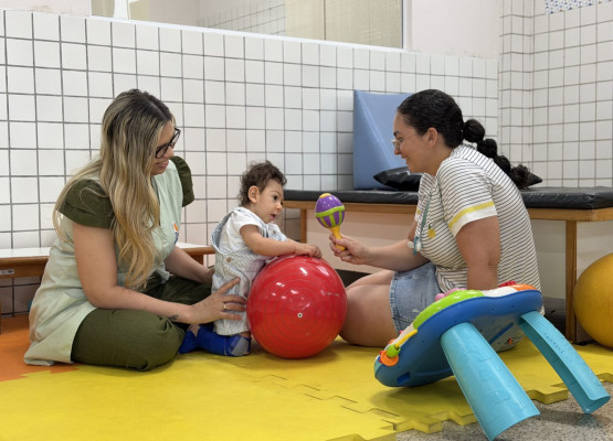Referência no Piauí, Ceir oferece atendimento multiprofissional a crianças com paralisia cerebral