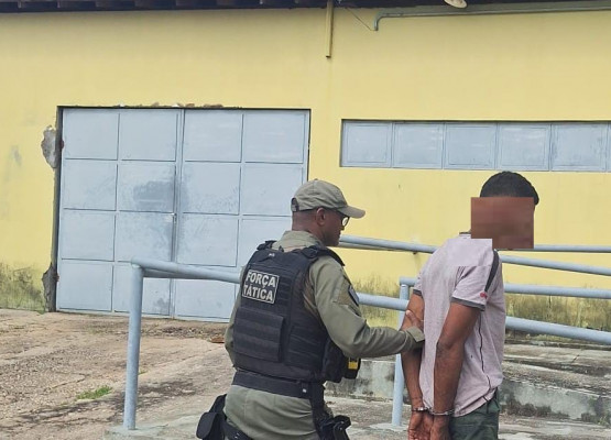 Mesmo usando tornozeleira eletrônica, homem assalta residências e acaba preso no Piauí