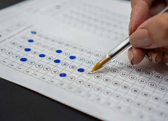 Prefeitura de Jatobá do Piauí abrirá inscrições para seletivo com quase 70 vagas e salários de até R$ 2,3 mil; veja o edital