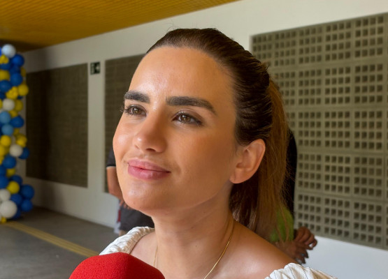 Deputada Bárbara do Firmino passa mal e é internada com apendicite aguda em Teresina