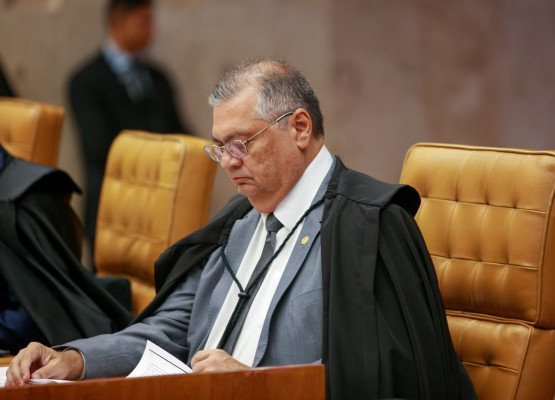 Dino manda PF investigar suspeitas de desvios de R$ 55,4 milhões em ‘Emendas Pix’