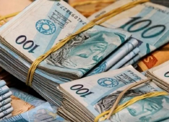 Abono salarial PIS/Pasep paga R$ 5,7 bilhões nesta sexta-feira; veja quem recebe e quem tem direito