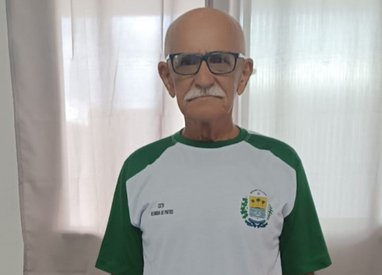 Aos 75 anos, ex-aluno da educação de jovens e adultos da rede estadual conquista 2ª aprovação em Biologia na UFPI