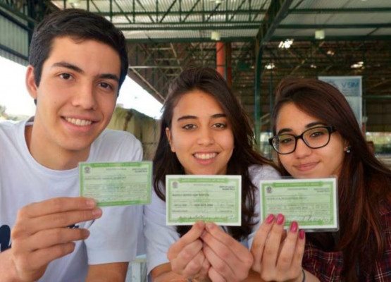 TSE registra queda no eleitorado de 16 e 17 anos após pico em 2022