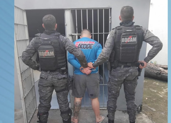 Suspeito de tráfico de drogas é preso com arma de fogo e R$ 9 mil em espécie na zona Sul de Teresina