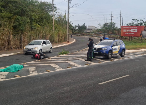Homem perde controle da direção da moto e morre na descida da Ponte Anselmo Dias, em Teresina