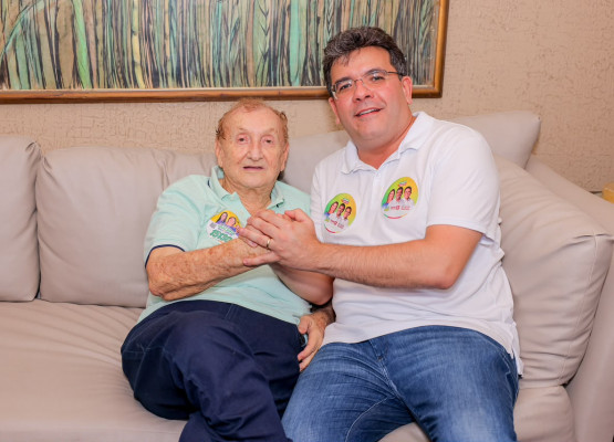 Rafael Fonteles sela aliança histórica com família Mão Santa em Parnaíba: “União boa para o povo