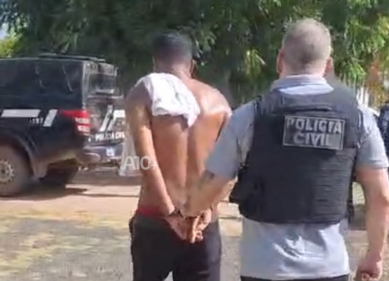 No Piauí, homem debocha de oficial de Justiça, diz que nem 50 viaturas o levariam preso, mas acaba encaminhado à delegacia por agredir a mãe