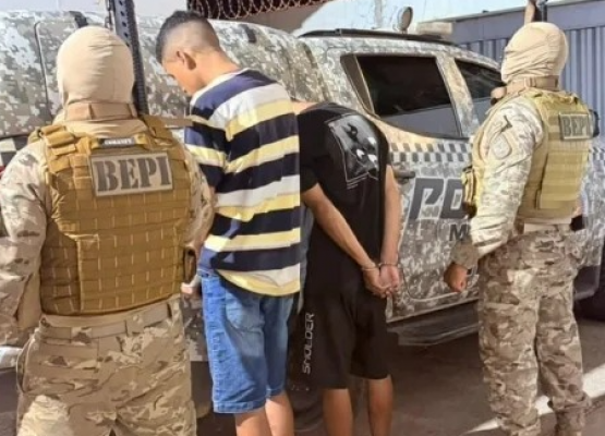Dupla suspeita de tráfico é presa com arma e drogas durante operação na zona Sul de Teresina