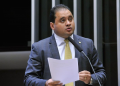 Nova fase da Operação Sem Desconto mira parentes do líder do PDT no Senado