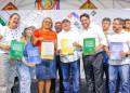 Rafael Fonteles entrega 945 registros de imóveis e transforma em realidade o sonho de famílias na zona sudeste de Teresina