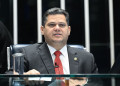 Alcolumbre abre caminho para votação do fim da escala 6x1 no Senado, após reuniões com Lula