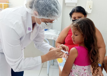 FMS anuncia 1ª dose para crianças de 6 meses a menores de 5 anos em Teresina