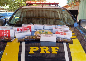 PRF apreende celulares importados ilegalmente em ônibus no Piauí; carga avaliada em R$ 32 mil