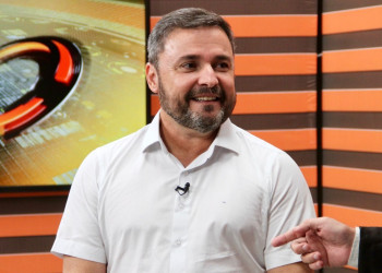 Fábio Novo explica projeto Tarifa Zero e importância da telemedicina em Teresina