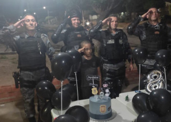 Menino de 8 anos liga para BPM e convida policiais para festa de aniversário no Piauí