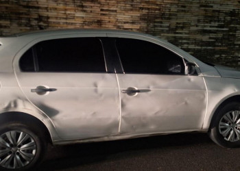 Casal de adolescentes é apreendido pela polícia suspeito de roubo de carro na zona Leste de Teresina
