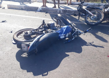 Colisão entre motocicletas deixa duas pessoas mortas em Barras
