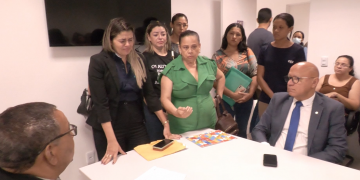 Durante reunião com o Procon e o MP, mães de crianças com autismo cobram plano Humana Saúde por terapias; VÍDEO!