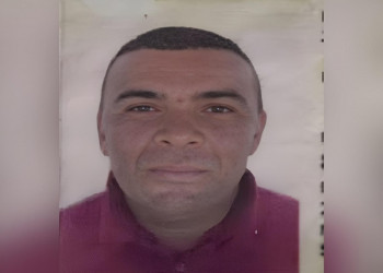 Homem com transtorno mental fere policial com facão e acaba morto no interior do Piauí