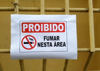 Lei que proíbe uso de cigarros e vapes em ambientes de uso coletivo é sancionada no Piauí