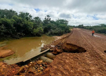 Estrada que liga ao Parque Estadual Cânion do Poty rompe após fortes chuvas no Piauí