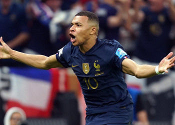 Mbappé perde Copa, mas não perde protagonismo por ter levado França à final