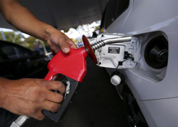 Petrobras reduz mais uma vez preço de venda de gasolina para distribuidoras