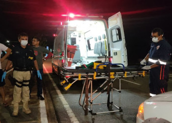 Ciclista sofre ferimentos graves após ser atropelado por carro em Parnaíba