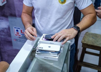 Mais de 100 celulares roubados são recuperados pela polícia apenas este mês em Teresina