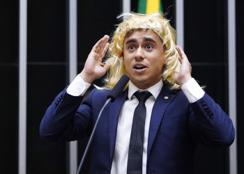 Ministro André Mendonça rejeita ações que acusavam Nikolas Ferreira por transfobia