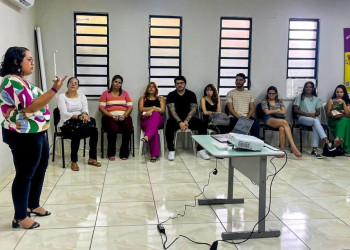 Estudantes de psicologia conhecem políticas de acolhimento à mulheres no Piauí