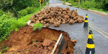DER intensifica monitoramento após erosões e alagamentos em rodovias no interior do Piauí