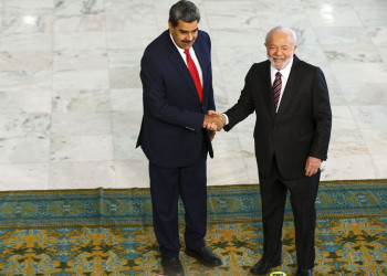 Lula se reúne com Nicolás Maduro, presidente da Venezuela, no Palácio do Planalto