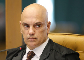 Moraes intima diretor da PRF para explicar descumprimento de decisão do TSE