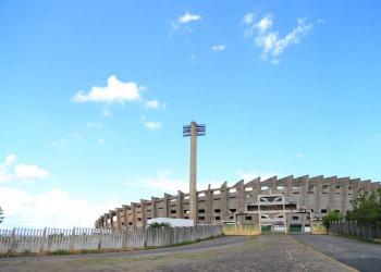 Sead inicia estudos para concessão do Estádio Albertão em Teresina