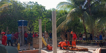Bombeiros resgatam corpo de homem que caiu dentro de poço em Altos, Piauí
