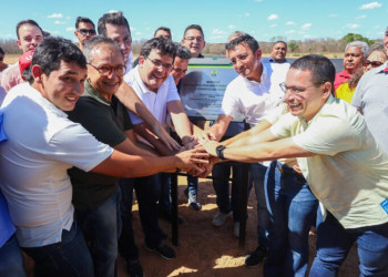 Rafael Fonteles inaugura aeródromo, estradas e outros equipamentos públicos em Canto do Buriti