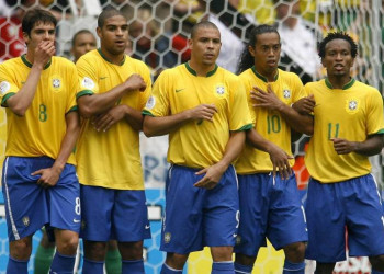 Lula diz que ‘última grande seleção’ foi a de 2006 e lamenta falta de ‘ídolos de verdade’ no futebol