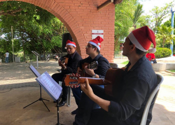 Orquestra de Violões realiza apresentações natalinas em Teresina neste domingo