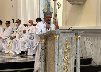 Arcebispo de Teresina celebra missa em homenagem aos 170 anos de Teresina