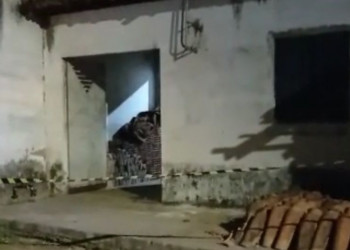 Bandidos invadem casa e executam homem no bairro Mafrense, em Teresina