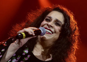Morre Gal Costa, estrela da música brasileira, aos 77 anos
