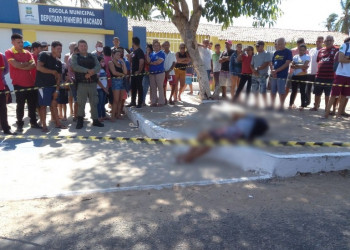 Homem é executado a tiros na frente de escola em Luís Correia